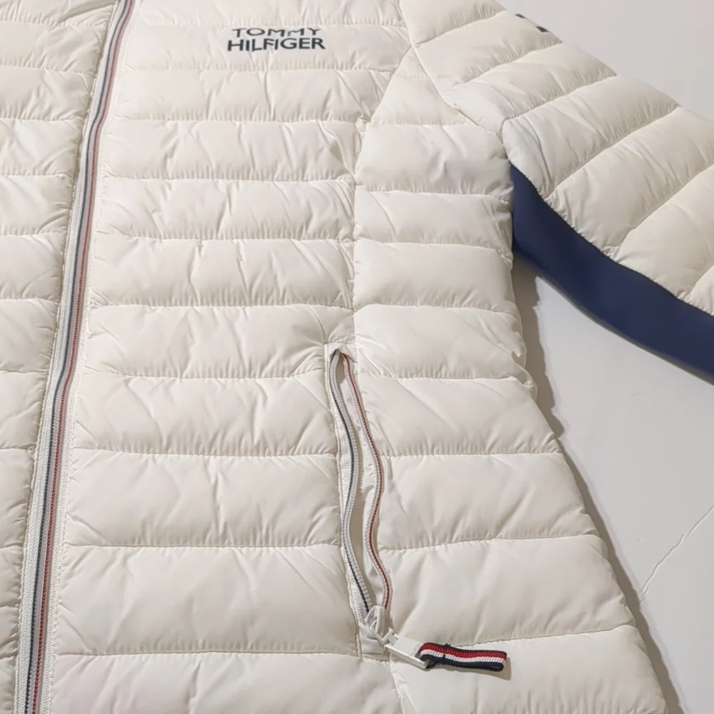 Tommy Hilfiger, packable lightweight hooded puffer jacket women M - Picture 7 of 14